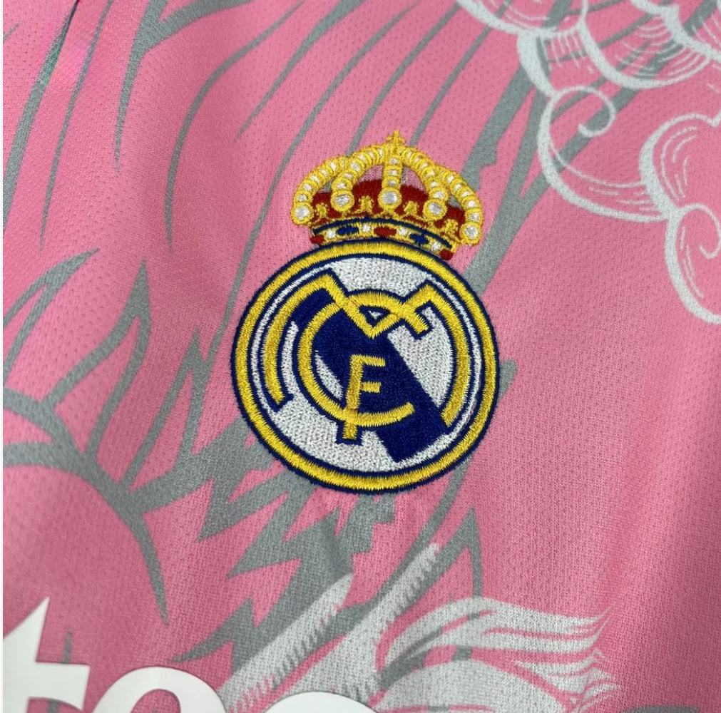 Real Madrid Pink Dragon Trikot