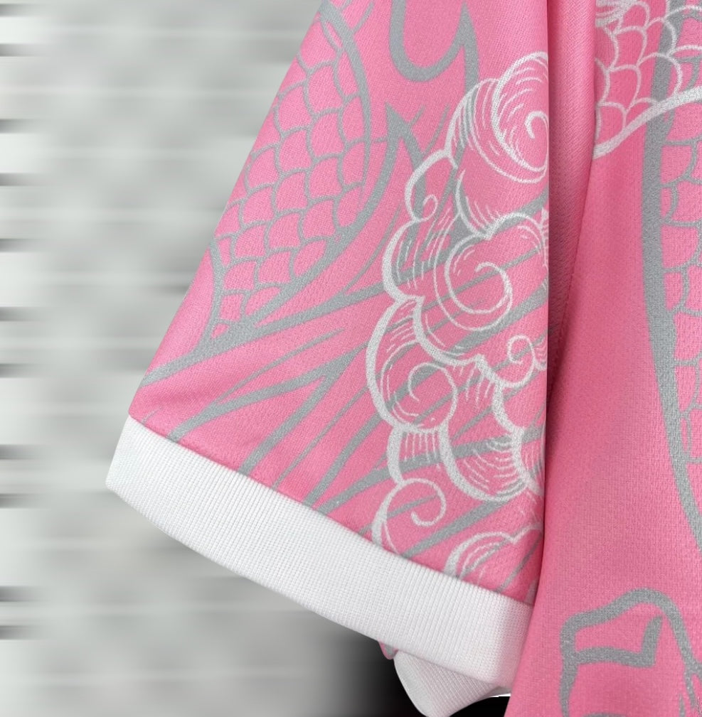 Real Madrid Pink Dragon Trikot