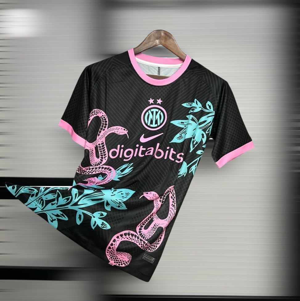Inter Pink Snake Trikot